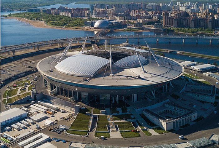 Футбольный стадион «Газпром Арена»